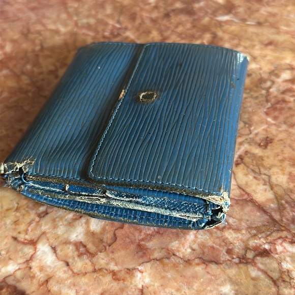 Louis Vuitton blue epi rehab wallet - Picture 8 of 15